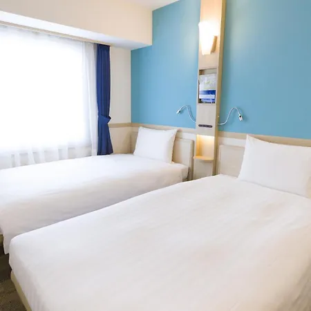 Toyoko Inn Iseshi Eki Room photo