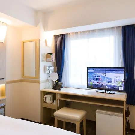 Toyoko Inn Iseshi Eki Room photo