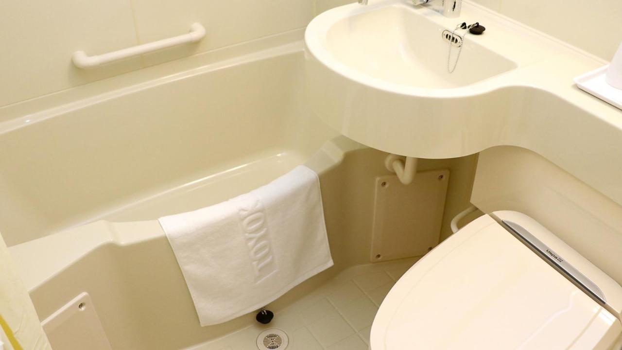 Toyoko Iseshi Eki 酒店 3*